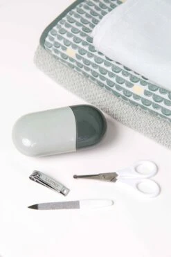 LUMA Bad- En Verzorgingsset (8-delig) - Sage Green -Babyproducten Korting Winkel 799x1200