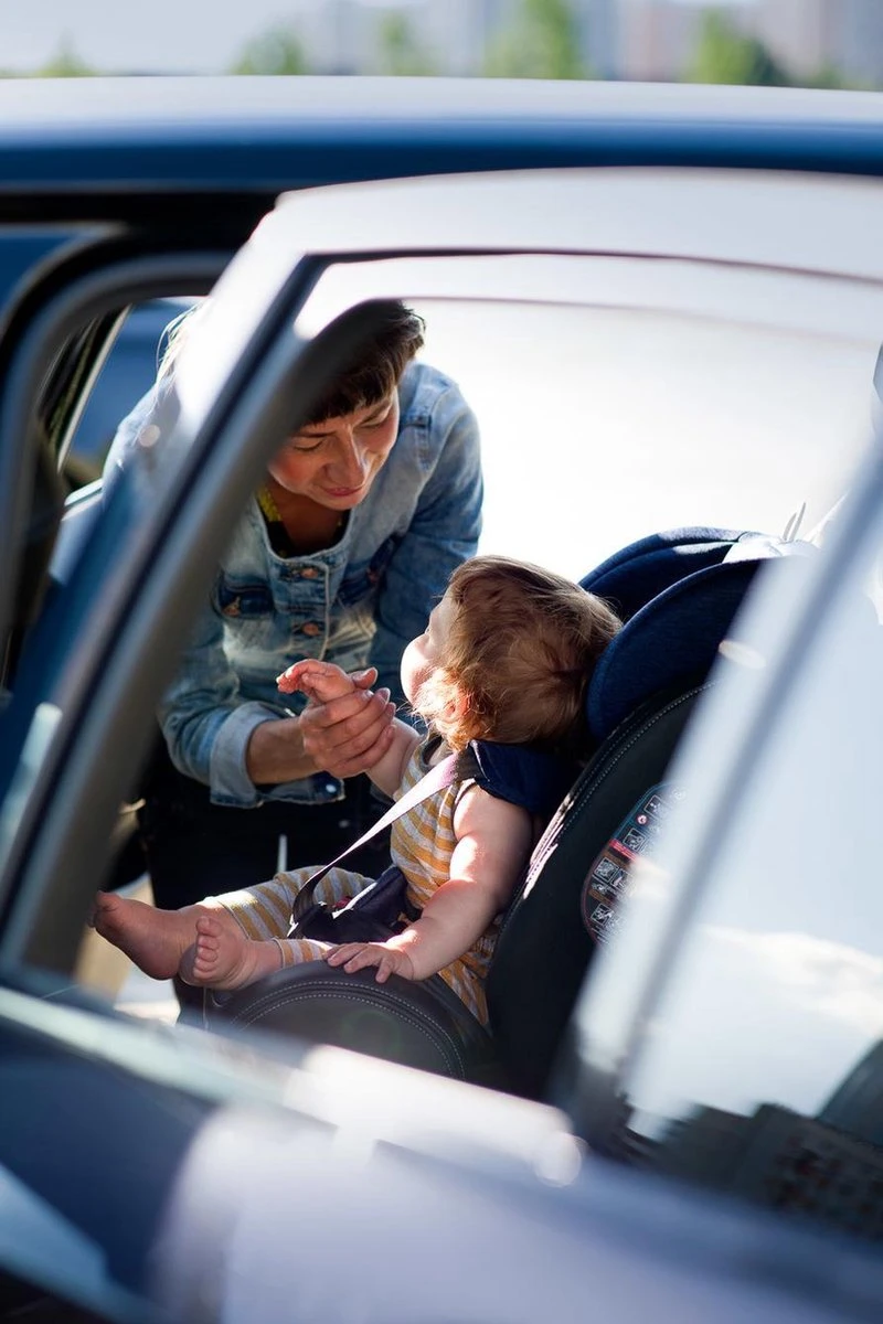 MUNDO 0-36 KG ISOFIX - 360 Graden Draaibaar Zwart 14 MUNDO 0-36 KG ISOFIX - 360 Graden Draaibaar Zwart - Afbeelding 12